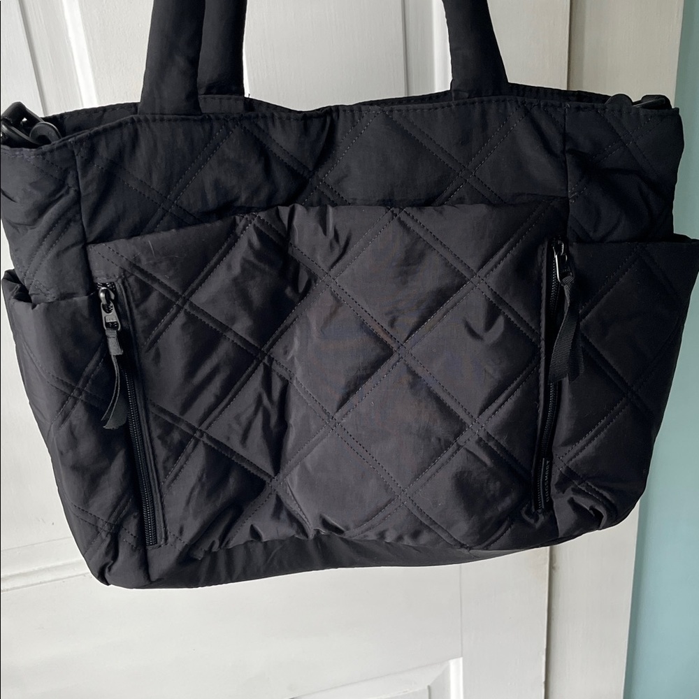 Like New BAGSMART Black Quilted Criss Cross Puffer Tote Shoulder Bag - Picture 8 of 11